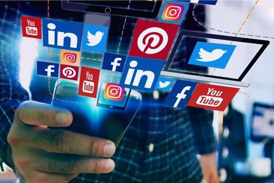 How Social Media Advertising Drives Business Growth